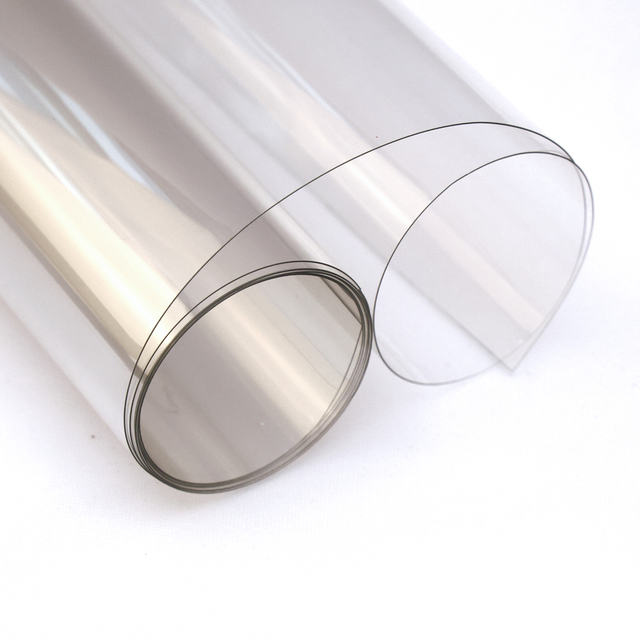 Low-temperature-resistant plastic PET sheet for ice cups and PET trays