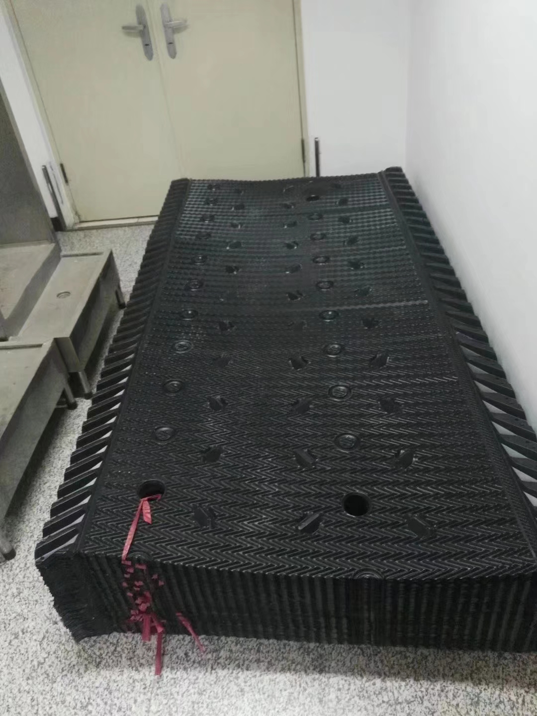 d03f7ce6-f8ad-4e83-995f-f90f3ac299b8