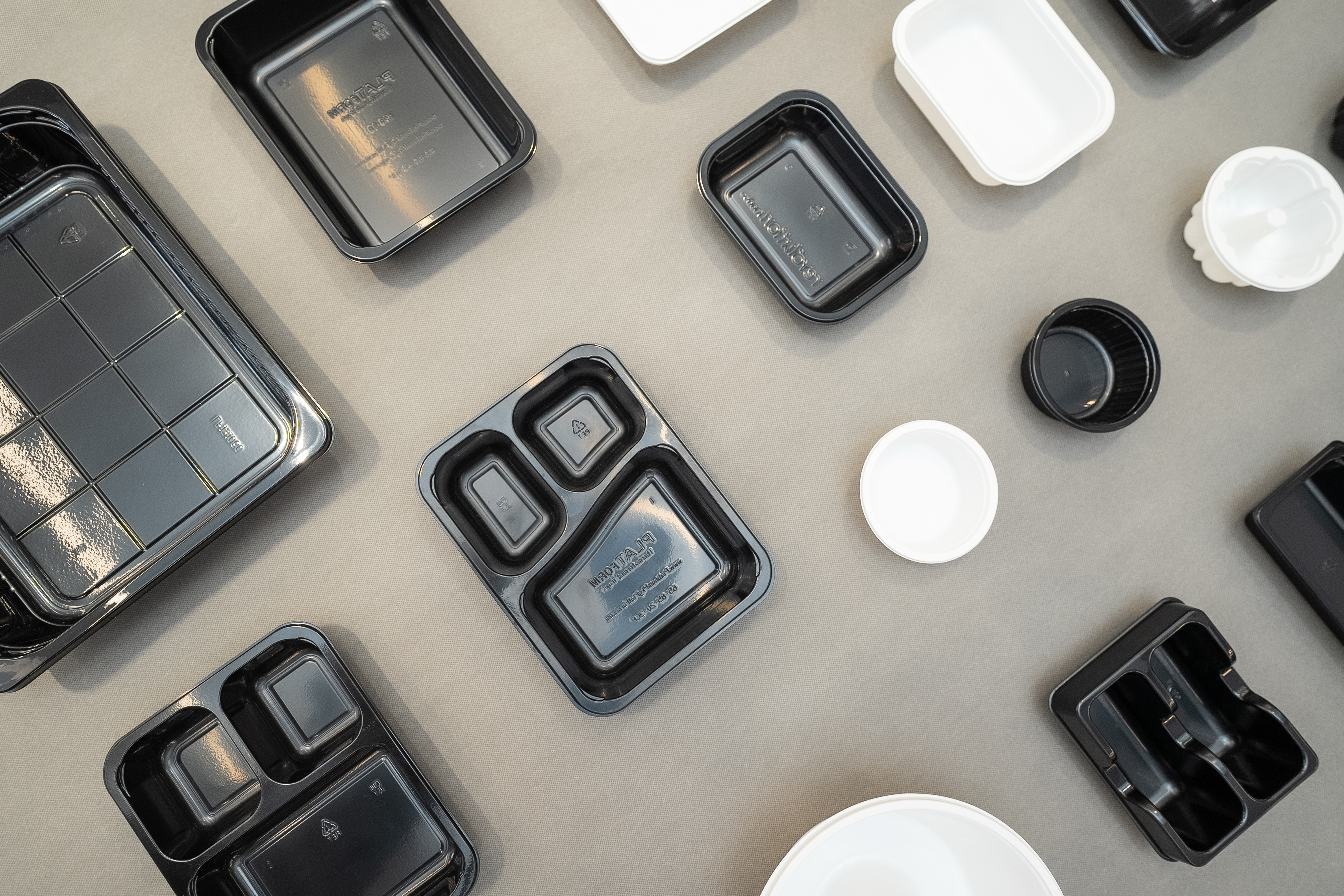 Model 007 - 118 oz. Rectangle CPET Black Container