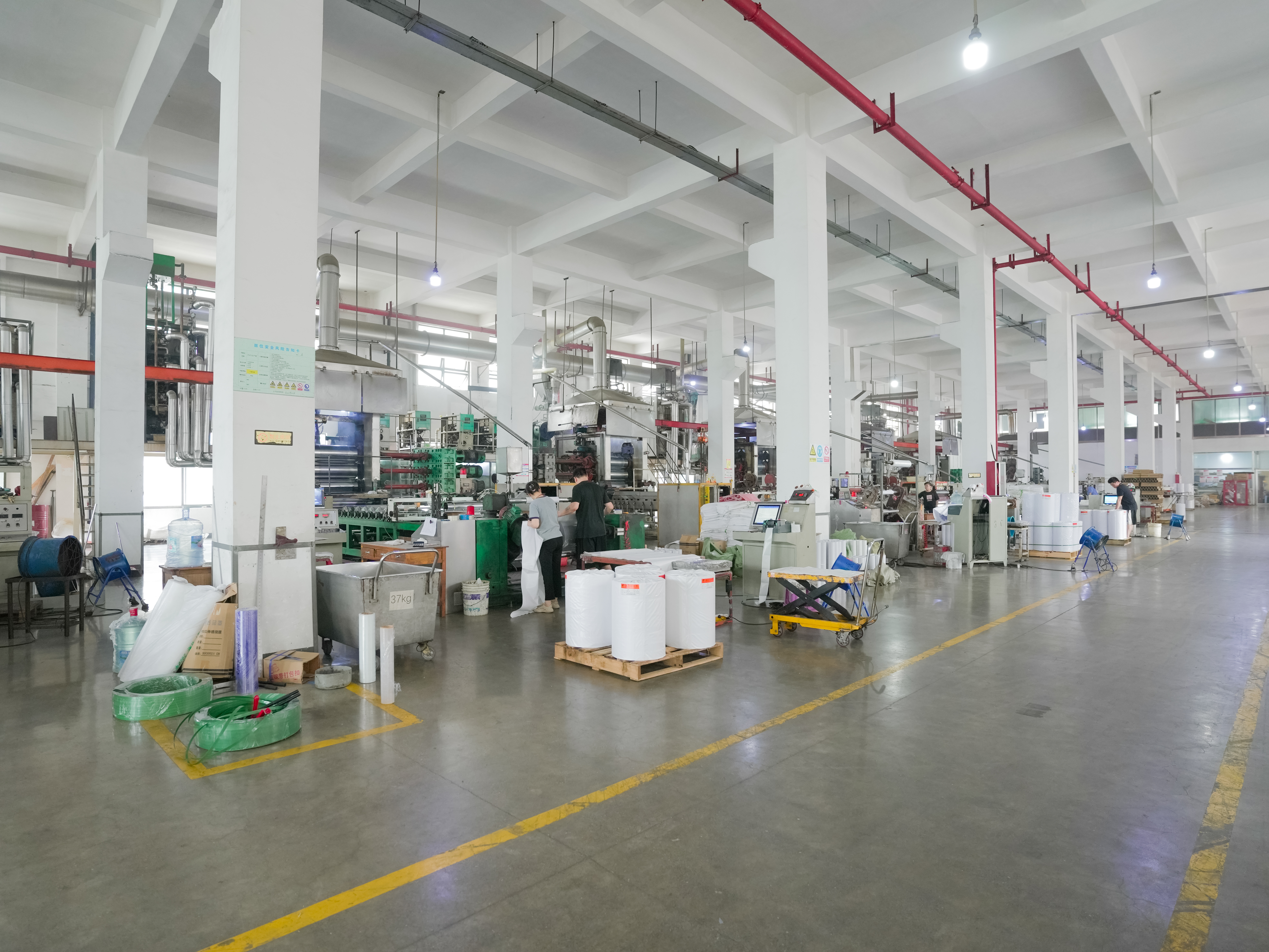 Packaging for anti-fog APET sheet